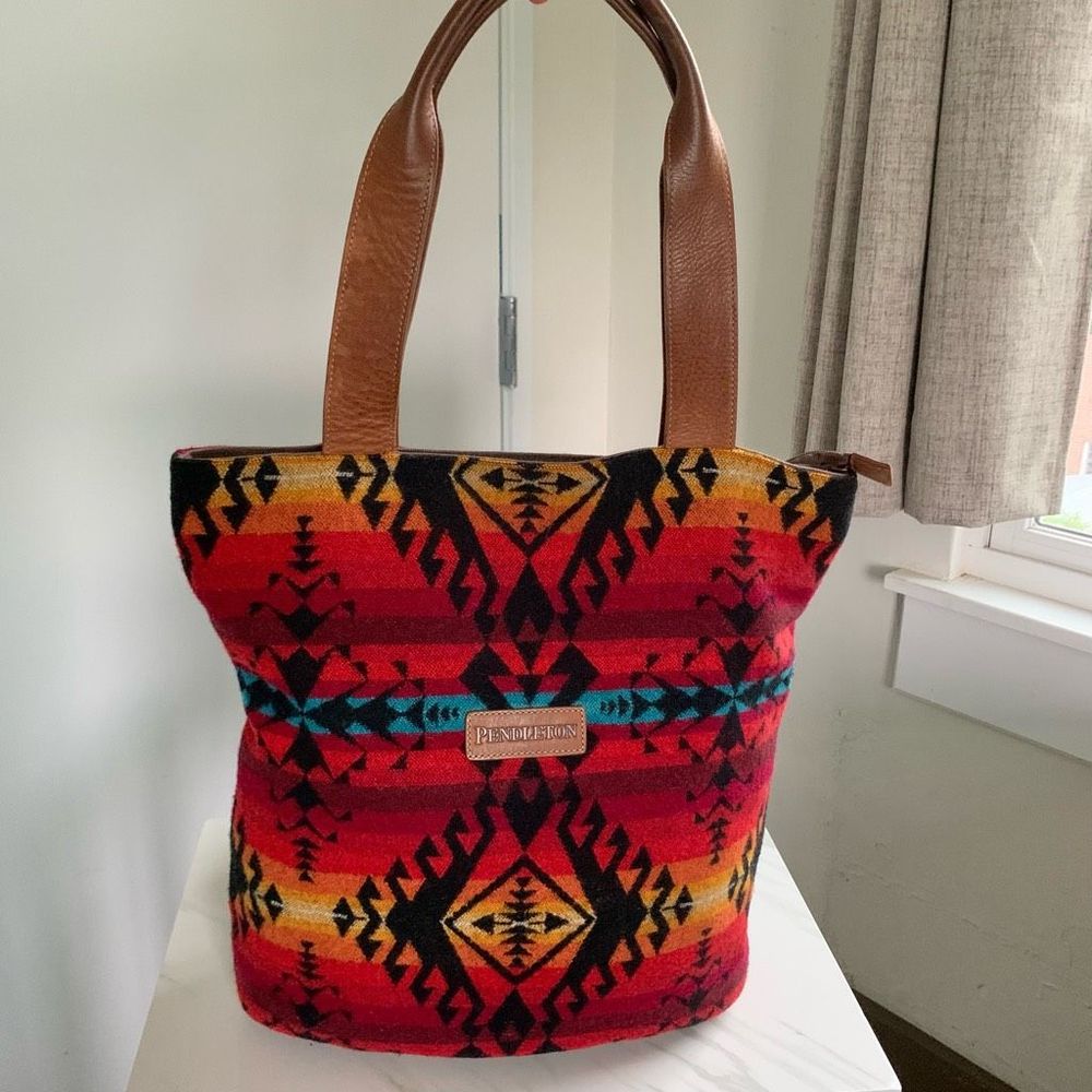 PENDLETON WOOL red orange Aztec large tote bag